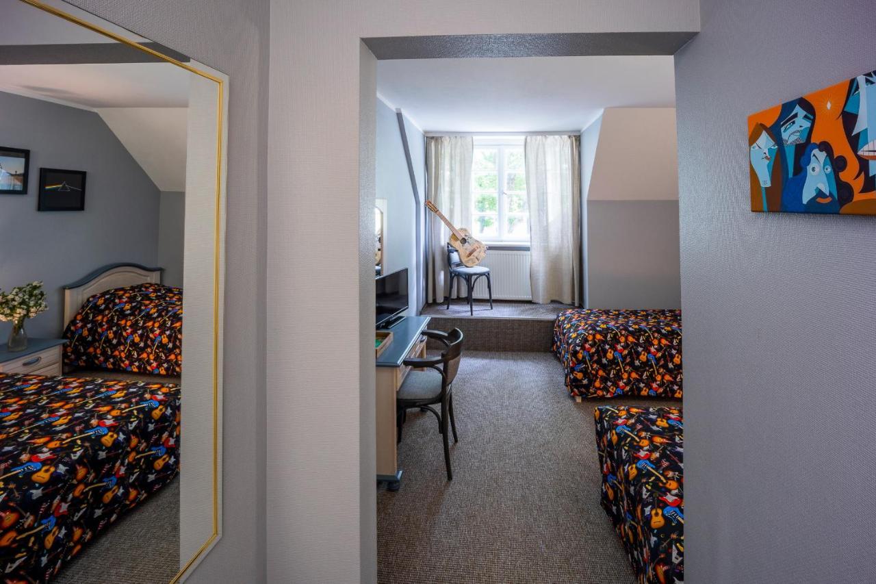 Guest House Nicava แบร์นาติ ภายนอก รูปภาพ