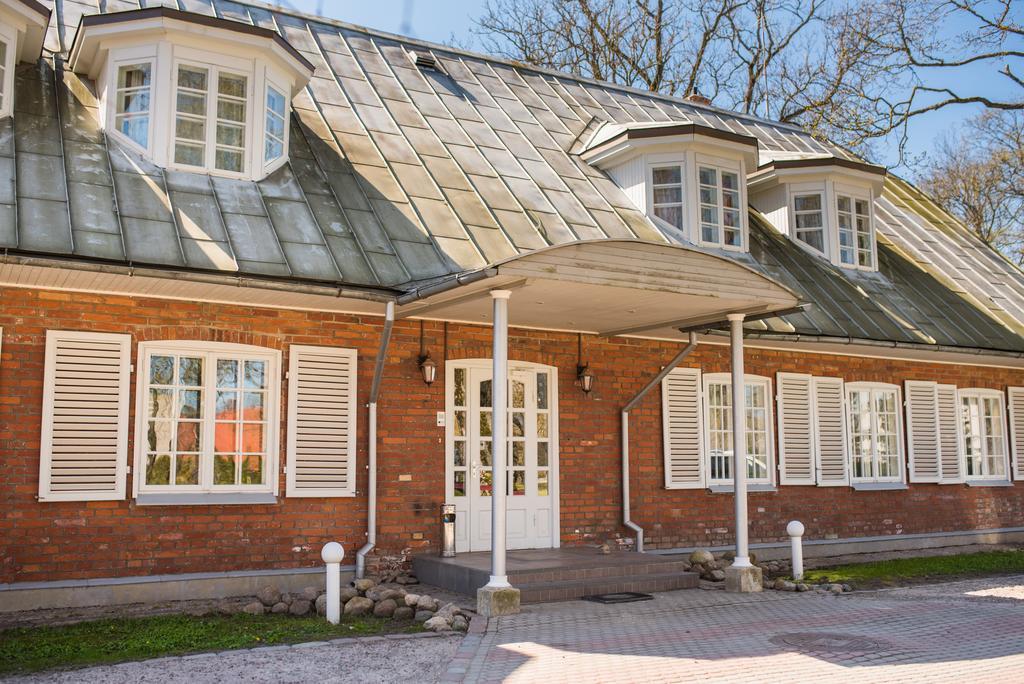 Guest House Nicava แบร์นาติ ภายนอก รูปภาพ
